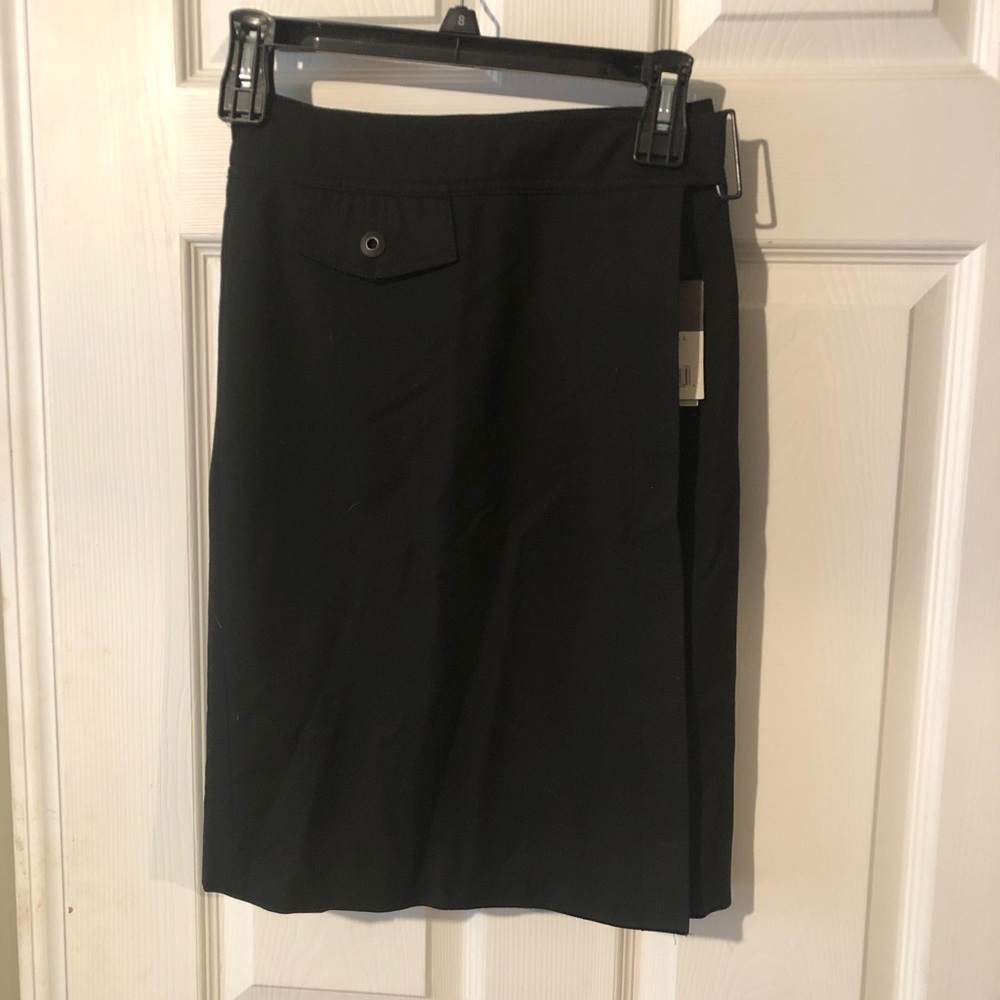 MEXX Black NWT wrap skirt with back pockets. Size 4